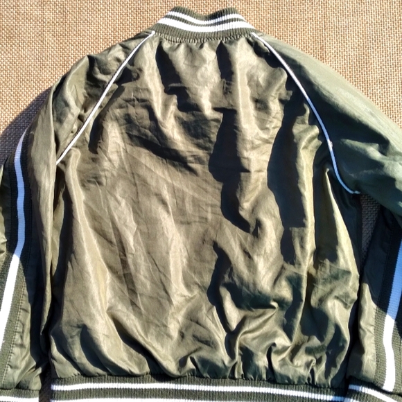 Size 110(4T) Frendz Army Green Flight Jacket - Picture 2 of 4